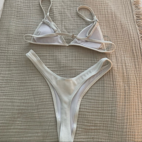 Brazilian Ribbed Bikini - Picture 3 of 6